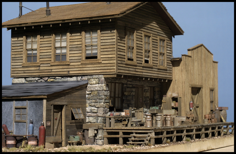 SierraWest O Scale railroad camp office